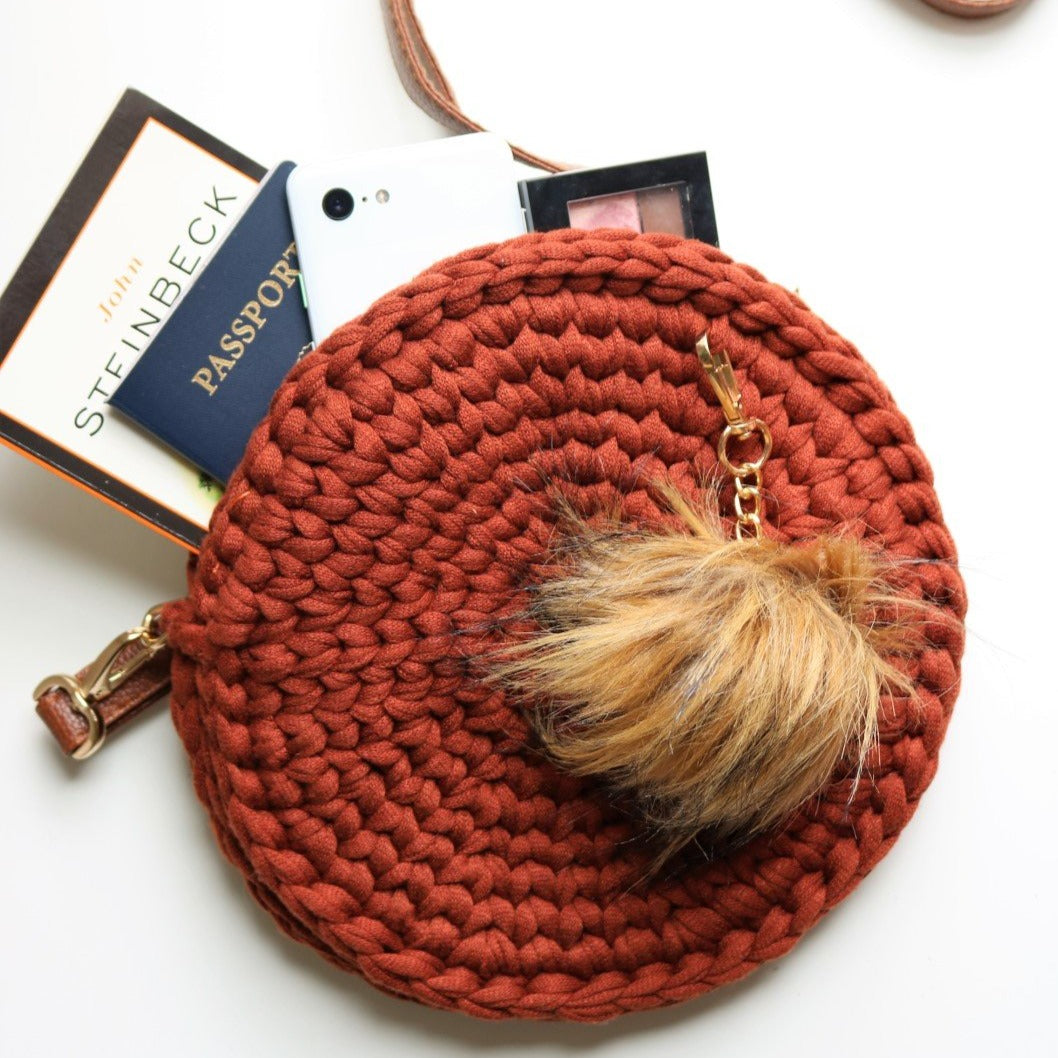 Macaron hot sale crochet bag